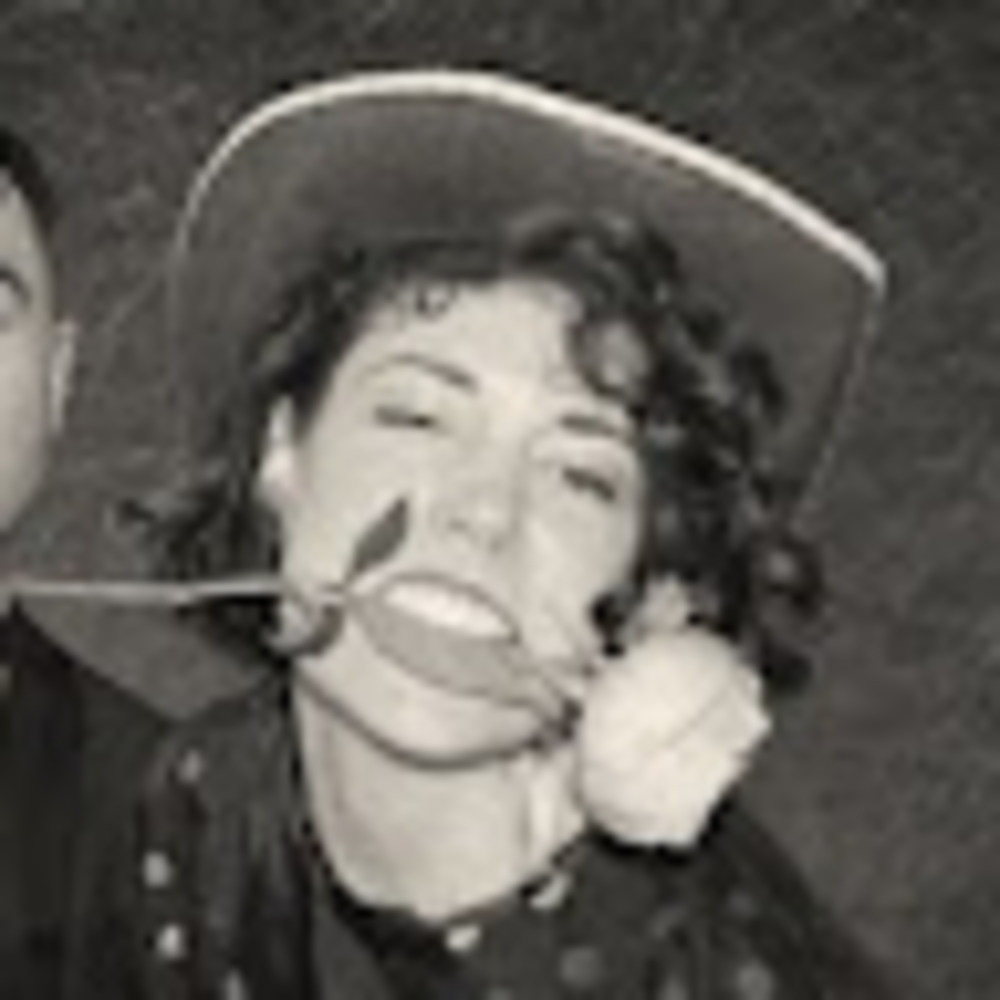 Meet your Posher, Carly